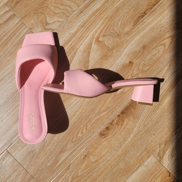 Pink Aldo Kitten Heels - Picture 2 of 3